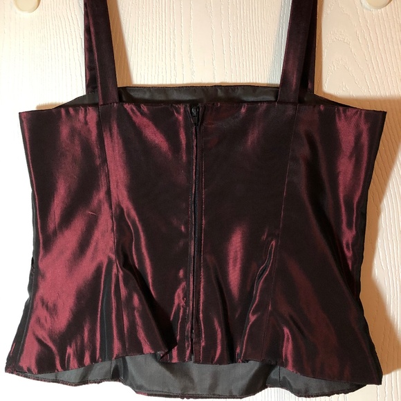 Iridescent burgundy tank - Picture 2 of 3